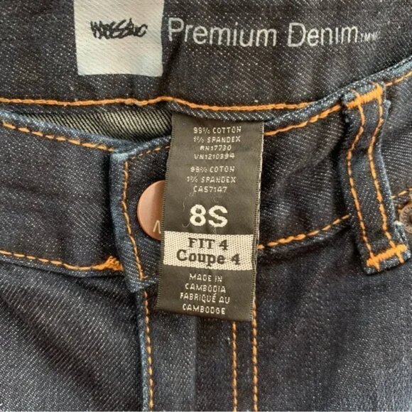 Mossimo Dark Wash Curvy Bootcut Blue Jeans -  Size 8S - Picture 7 of 7